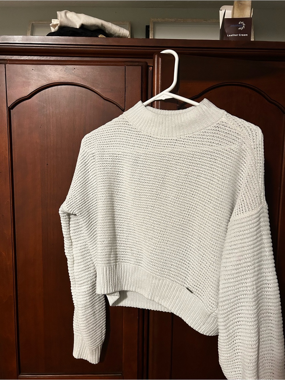 Hollister Cream Ribbed Mock Neck Cropped Sweater